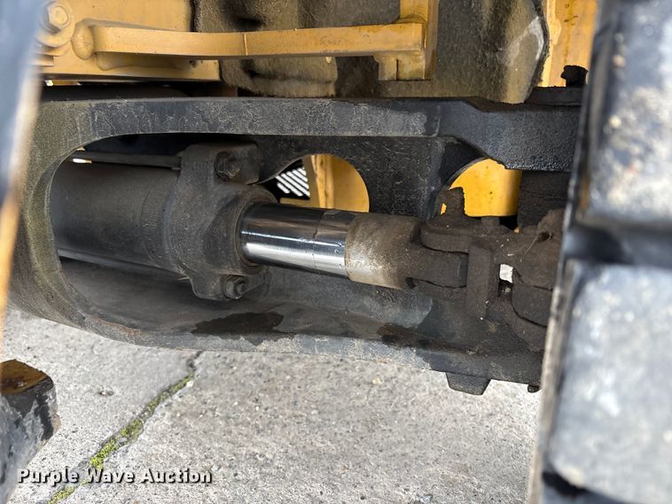 image for item YA1407 Caterpillar GP25N forklift