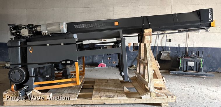 image for item YA1437 2024 Crown TSP6500-33 order picker