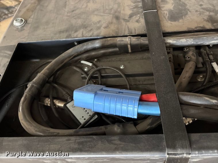 image for item YA1437 2024 Crown TSP6500-33 order picker