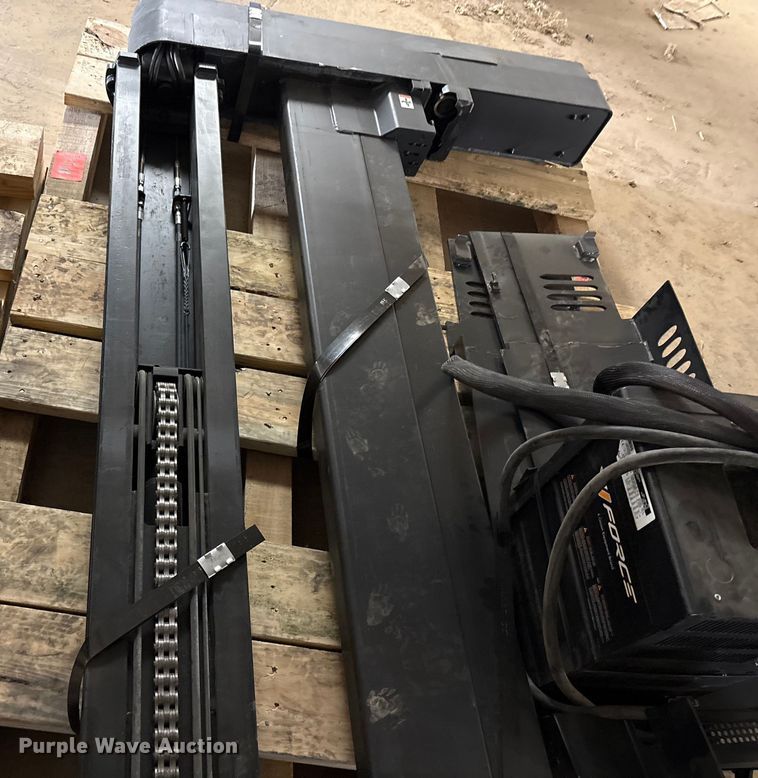 image for item YA1437 2024 Crown TSP6500-33 order picker