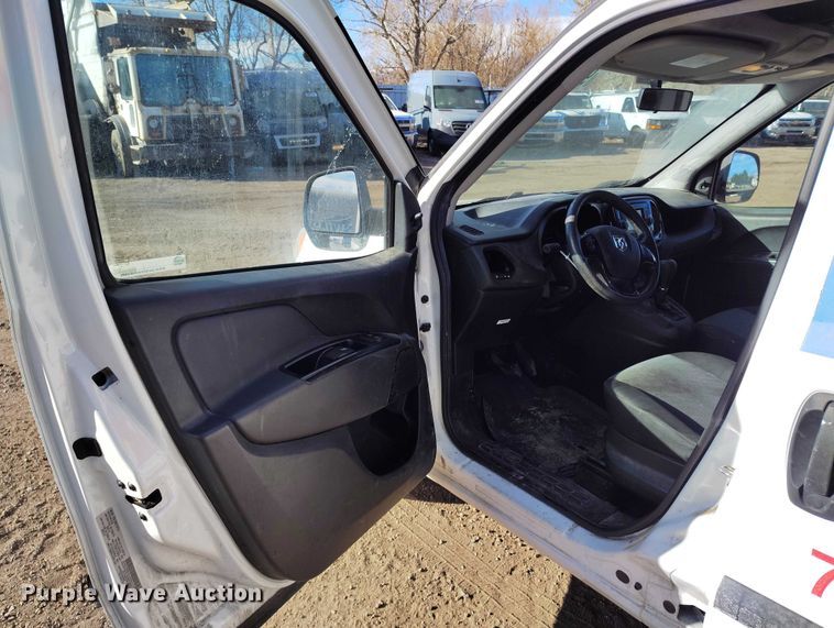 image for item YA1738 2018 RAM ProMaster City delivery van