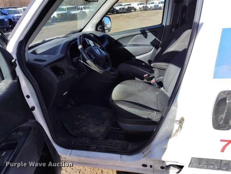 image for item YA1738 2018 RAM ProMaster City delivery van