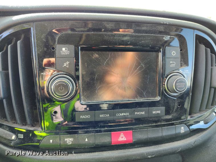 image for item YA1738 2018 RAM ProMaster City delivery van