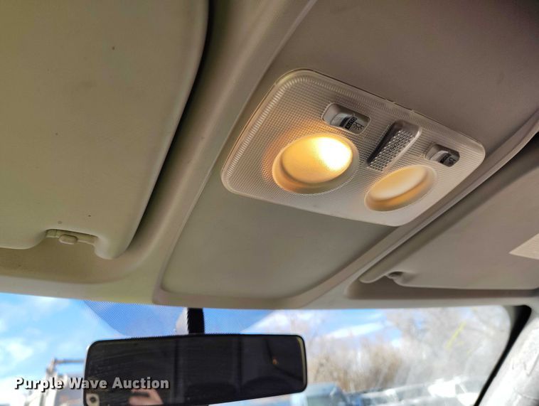 image for item YA1738 2018 RAM ProMaster City delivery van