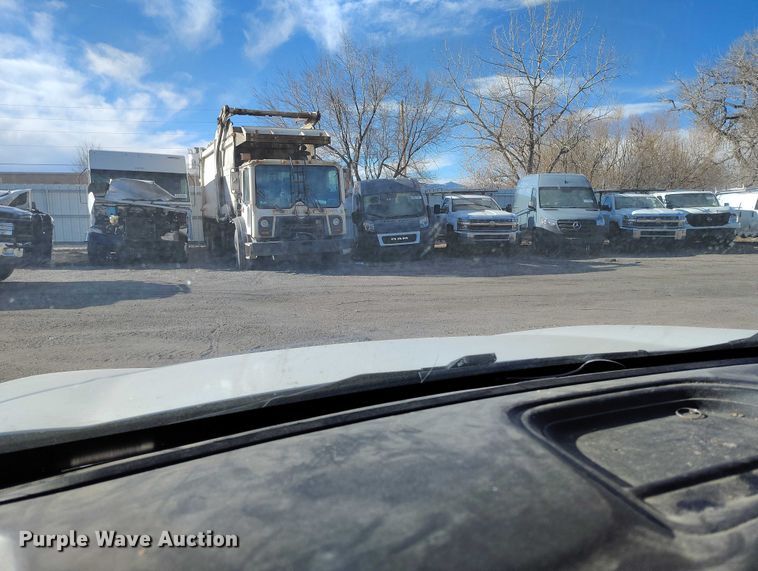 image for item YA1738 2018 RAM ProMaster City delivery van