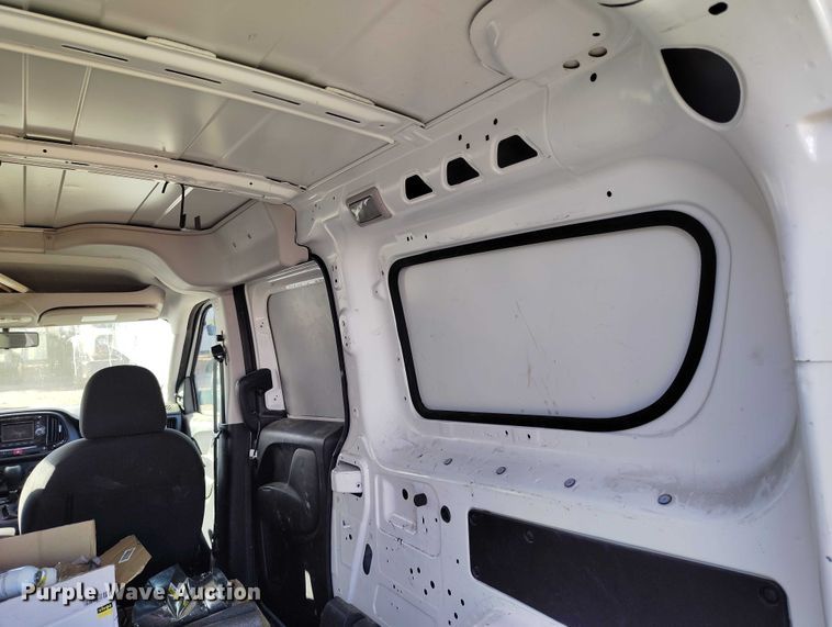 image for item YA1738 2018 RAM ProMaster City delivery van