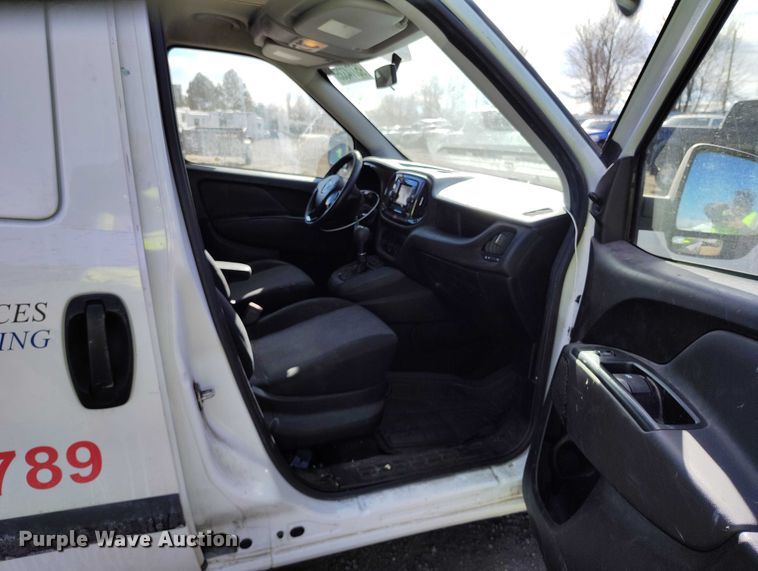 image for item YA1738 2018 RAM ProMaster City delivery van