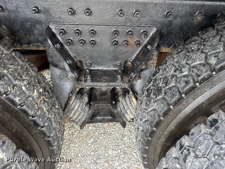 image for item DM1993 2008 International 7400 dump truck