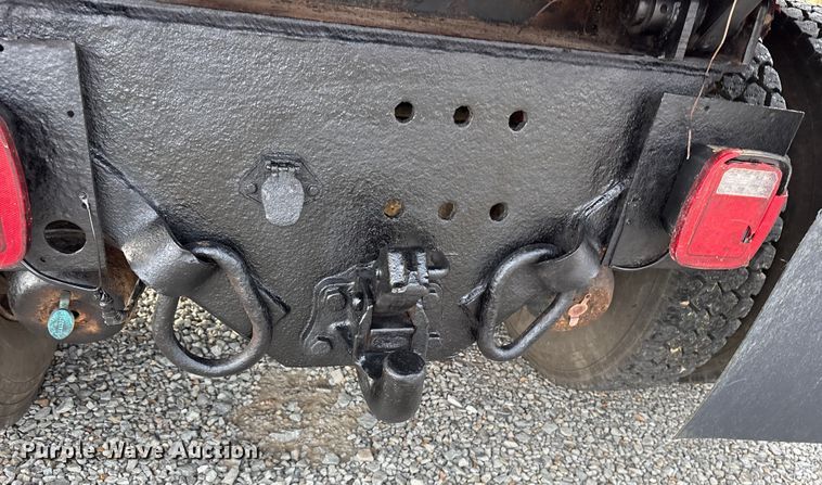 image for item DM1993 2008 International 7400 dump truck