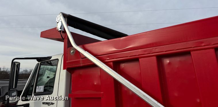 image for item DM1993 2008 International 7400 dump truck