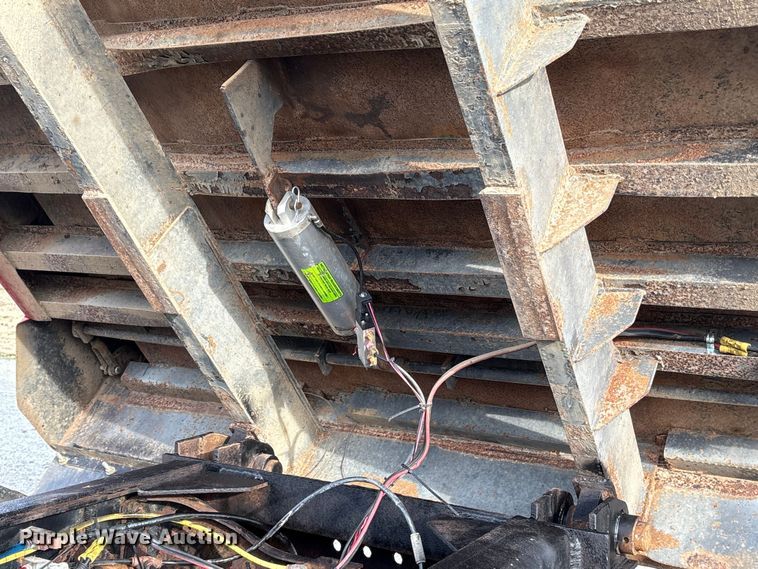 image for item DM1993 2008 International 7400 dump truck