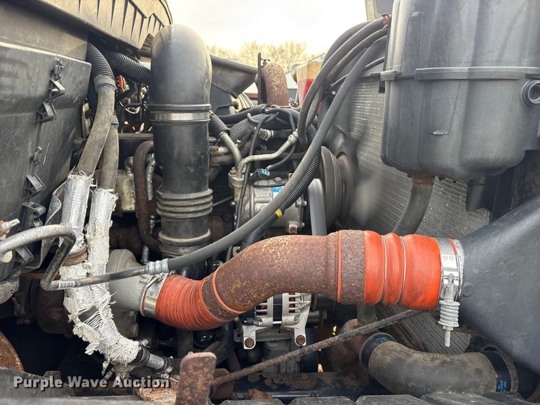 image for item DM1993 2008 International 7400 dump truck