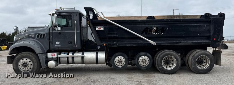 image for item DQ4182 2023 Mack Granite dump truck