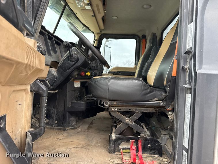 image for item DQ4182 2023 Mack Granite dump truck