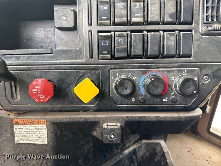 image for item DQ4182 2023 Mack Granite dump truck