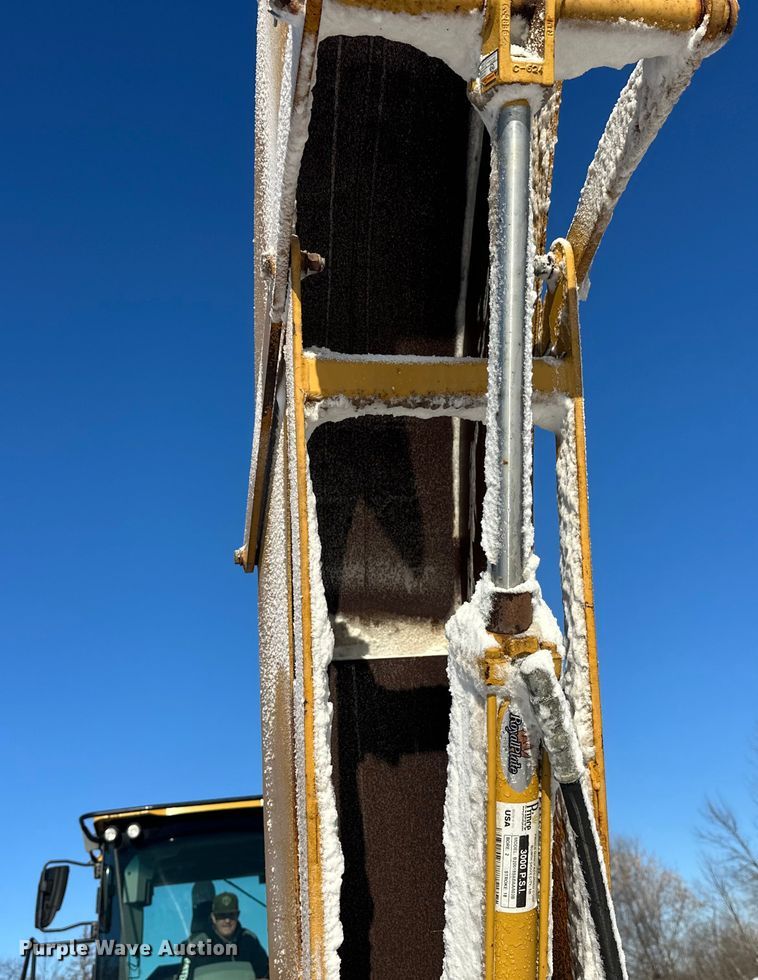 image for item DT6492 Root Spring Scraper Co RB8 98 snow blower