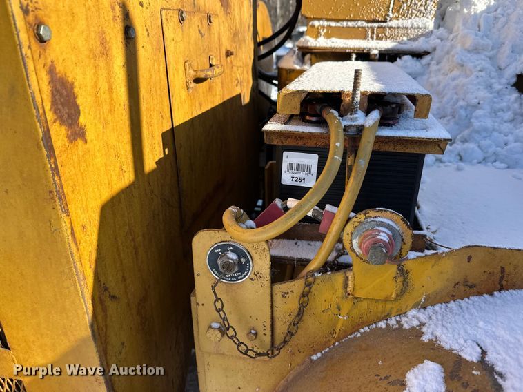 image for item DT6492 Root Spring Scraper Co RB8 98 snow blower