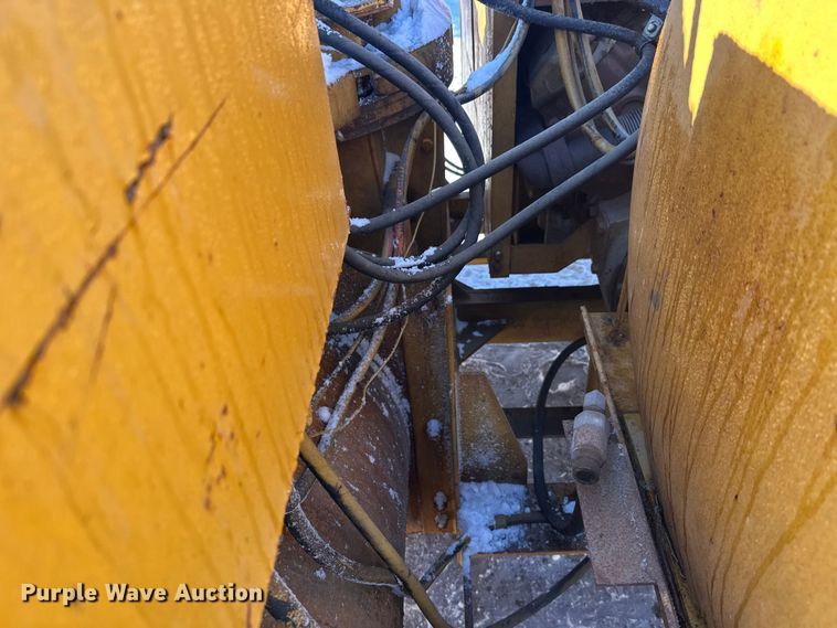 image for item DT6492 Root Spring Scraper Co RB8 98 snow blower