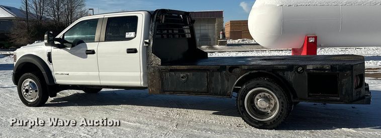 image for item DT6493 2018 Ford F550 flatbed truck