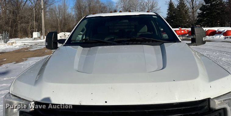 image for item DT6493 2018 Ford F550 flatbed truck