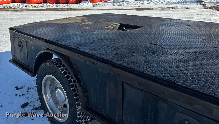 image for item DT6493 2018 Ford F550 flatbed truck