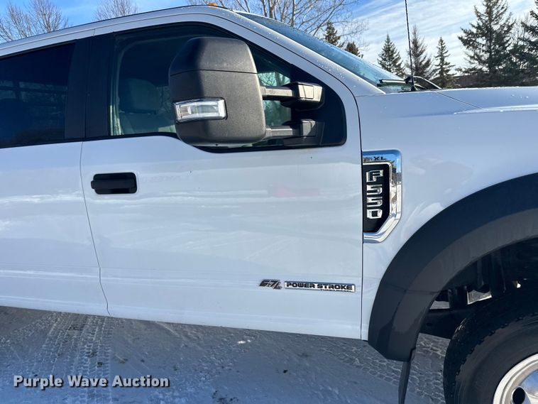 image for item DT6493 2018 Ford F550 flatbed truck