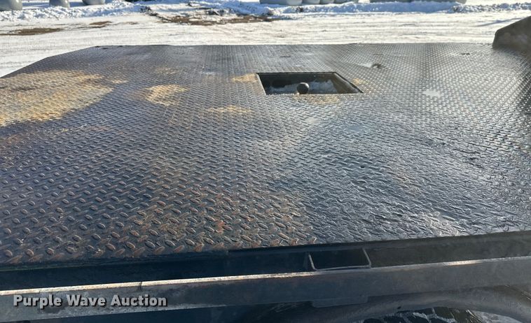 image for item DT6493 2018 Ford F550 flatbed truck