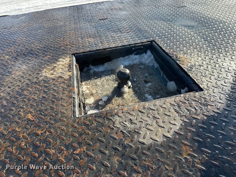 image for item DT6493 2018 Ford F550 flatbed truck