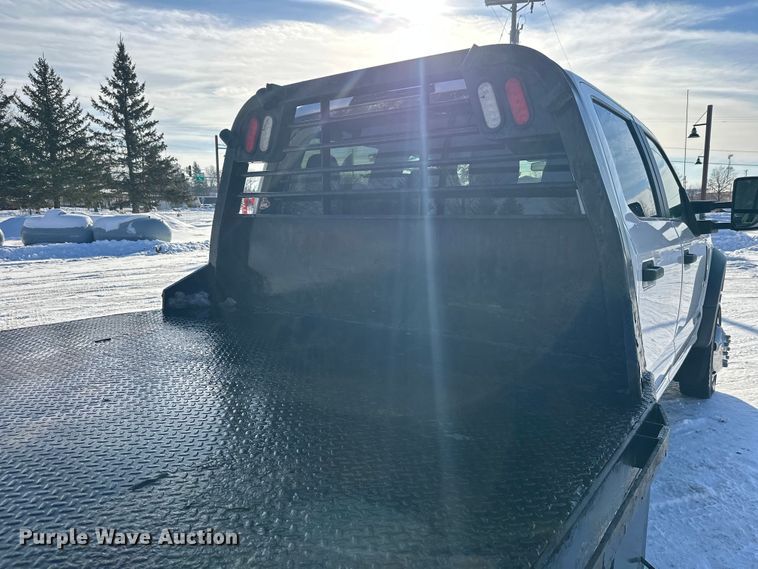 image for item DT6493 2018 Ford F550 flatbed truck