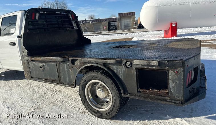 image for item DT6493 2018 Ford F550 flatbed truck