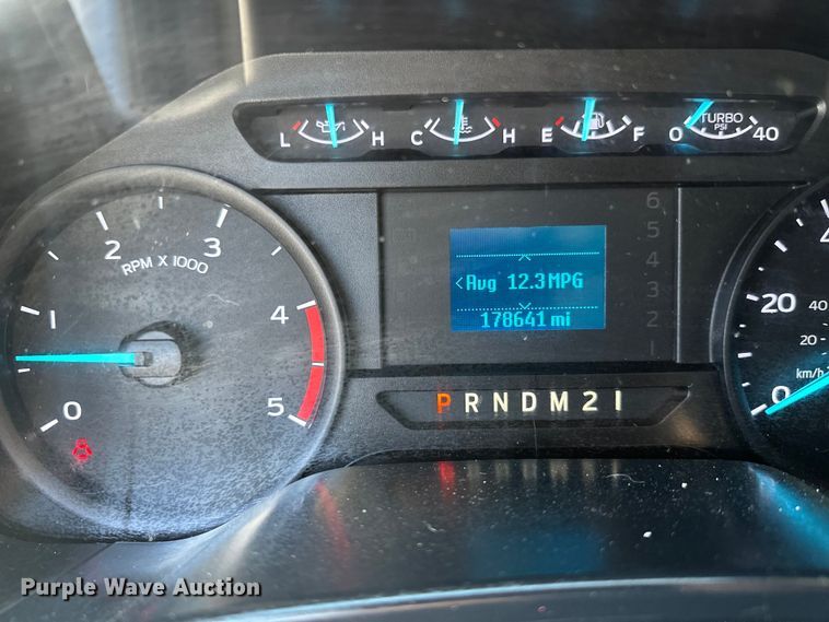 image for item DT6493 2018 Ford F550 flatbed truck