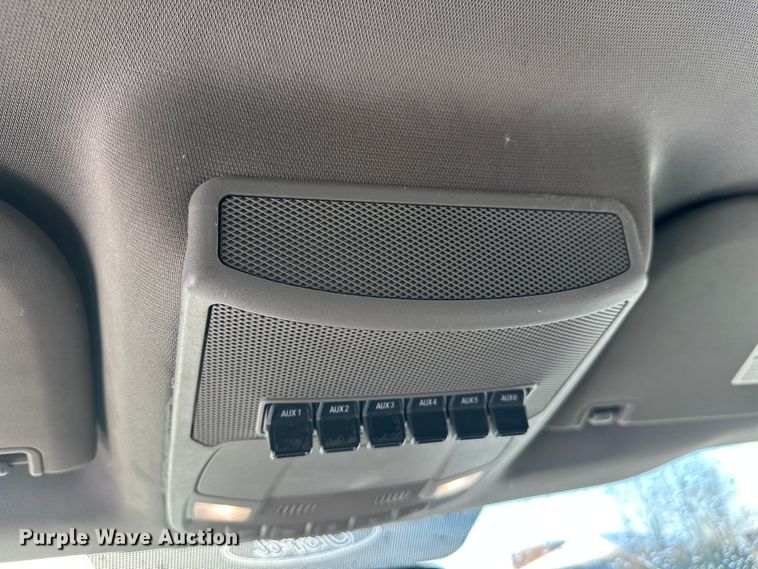 image for item DT6493 2018 Ford F550 flatbed truck