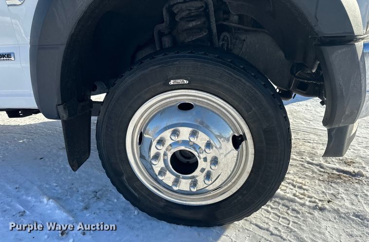 image for item DT6493 2018 Ford F550 flatbed truck