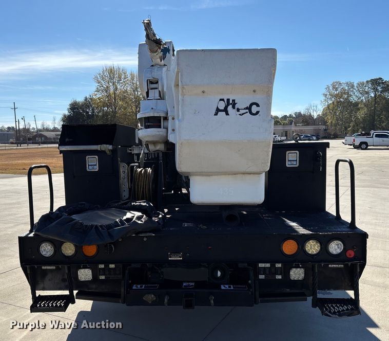 image for item DU0318 2016 RAM 5500HD bucket truck
