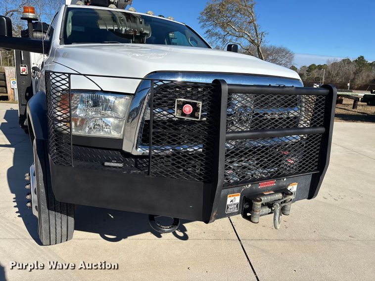 image for item DU0318 2016 RAM 5500HD bucket truck