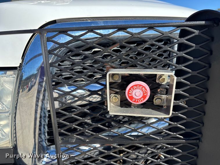 image for item DU0318 2016 RAM 5500HD bucket truck