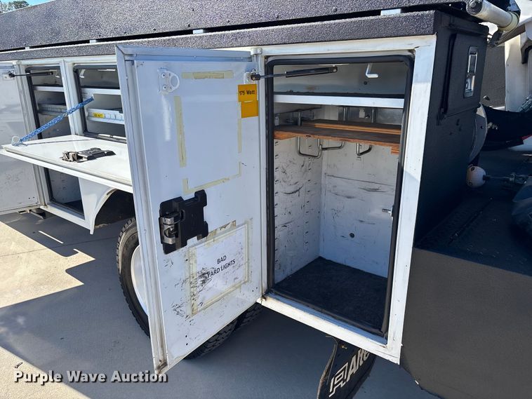 image for item DU0318 2016 RAM 5500HD bucket truck