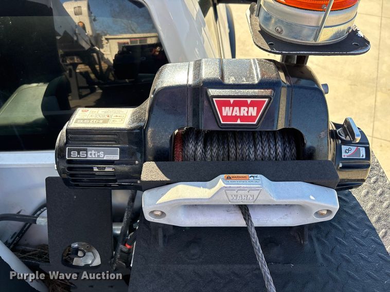 image for item DU0318 2016 RAM 5500HD bucket truck