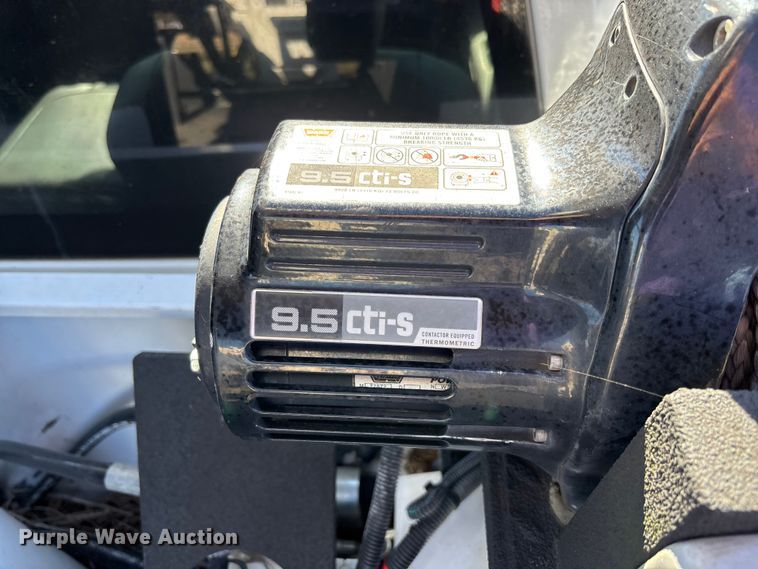 image for item DU0318 2016 RAM 5500HD bucket truck