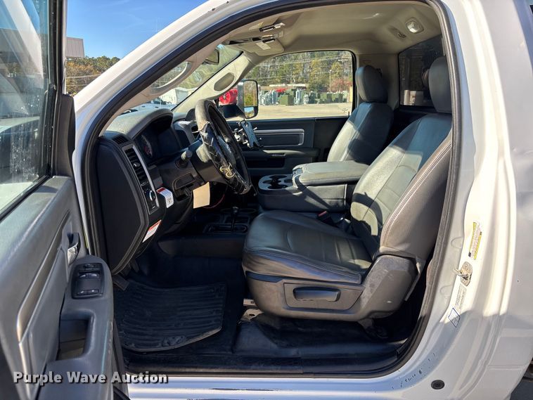 image for item DU0318 2016 RAM 5500HD bucket truck