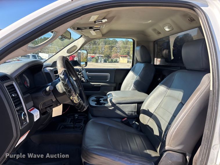 image for item DU0318 2016 RAM 5500HD bucket truck