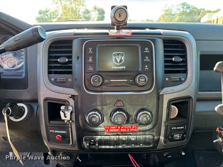 image for item DU0318 2016 RAM 5500HD bucket truck