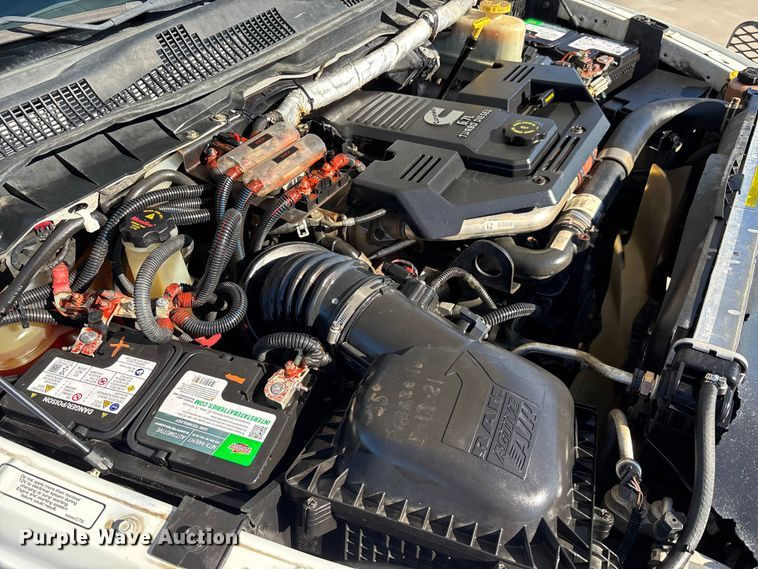 image for item DU0318 2016 RAM 5500HD bucket truck