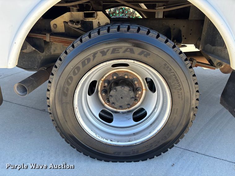 image for item DU0318 2016 RAM 5500HD bucket truck