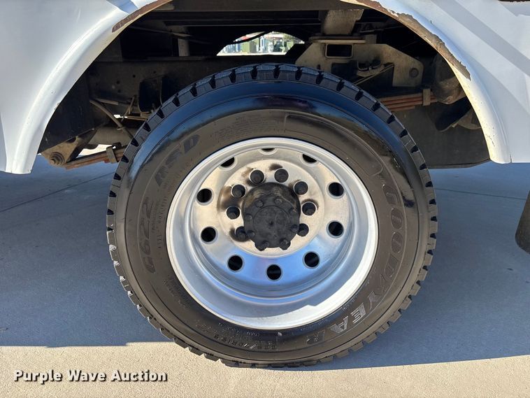 image for item DU0318 2016 RAM 5500HD bucket truck