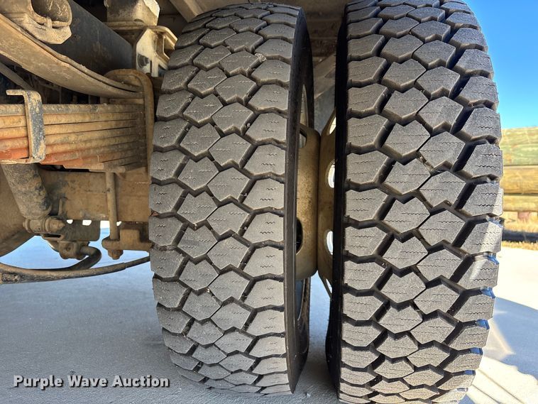 image for item DU0318 2016 RAM 5500HD bucket truck