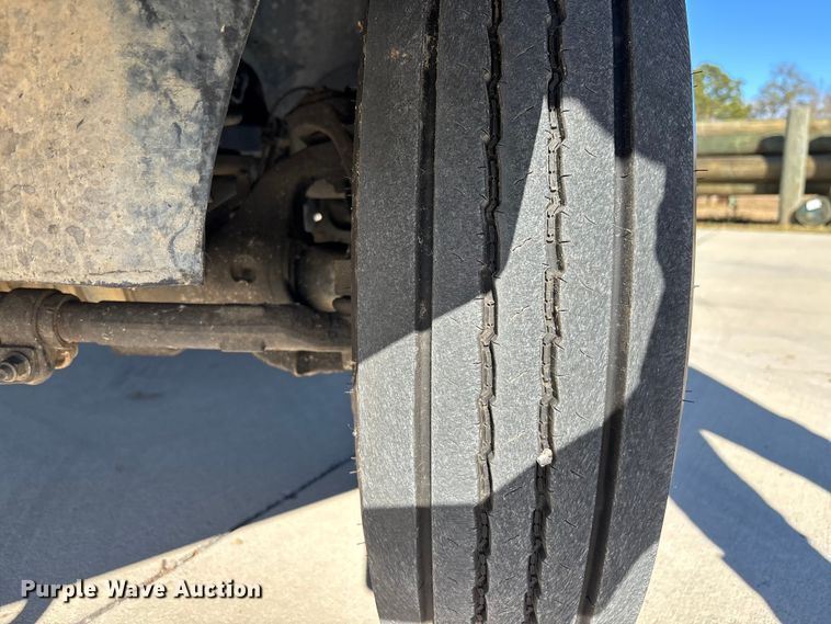 image for item DU0318 2016 RAM 5500HD bucket truck