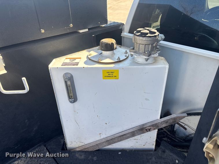 image for item DU0319 2016 RAM 5500HD bucket truck