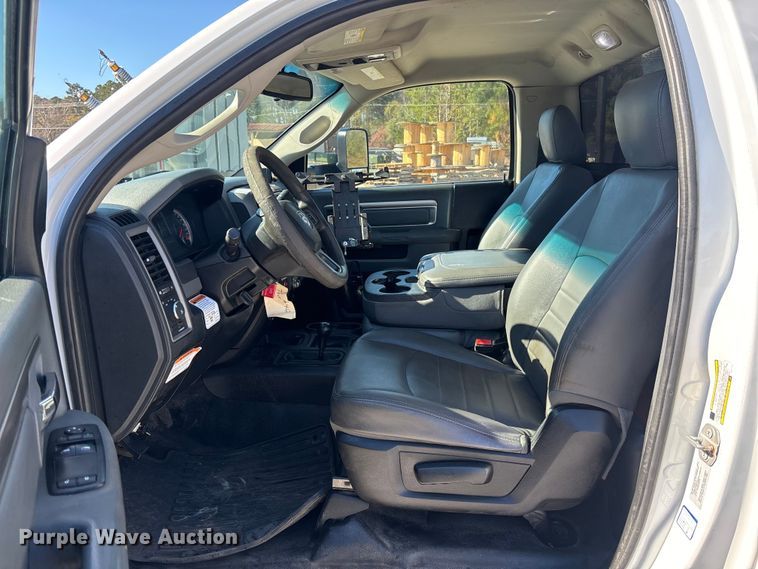 image for item DU0319 2016 RAM 5500HD bucket truck