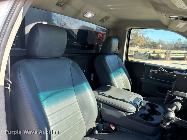 image for item DU0319 2016 RAM 5500HD bucket truck